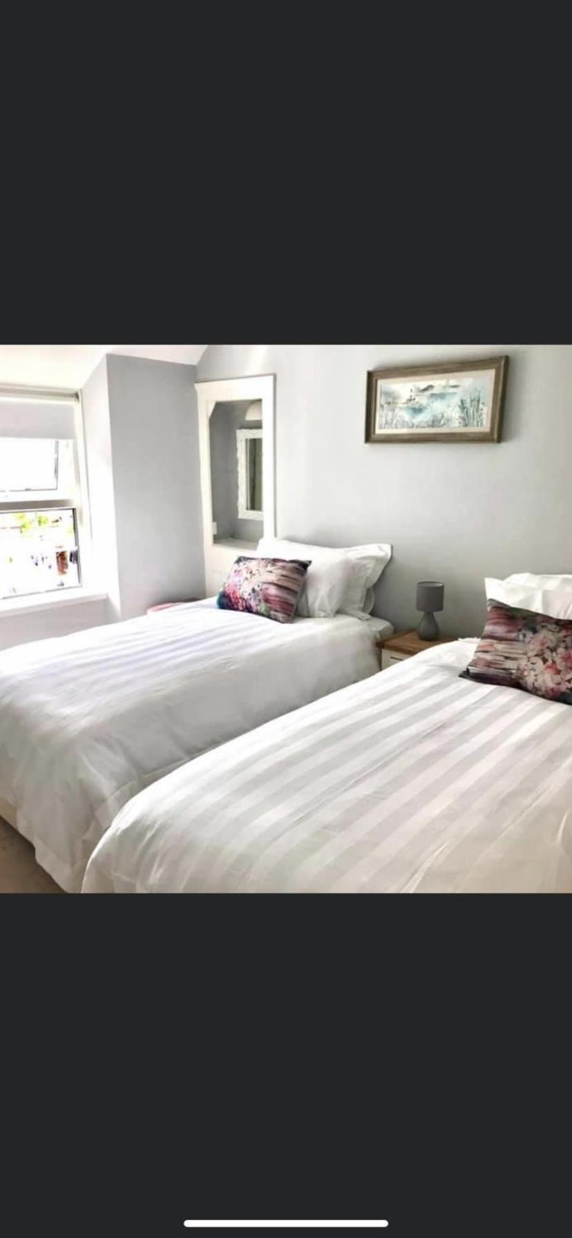Horne Cottage อิลฟราคูมบ์ ภายนอก รูปภาพ